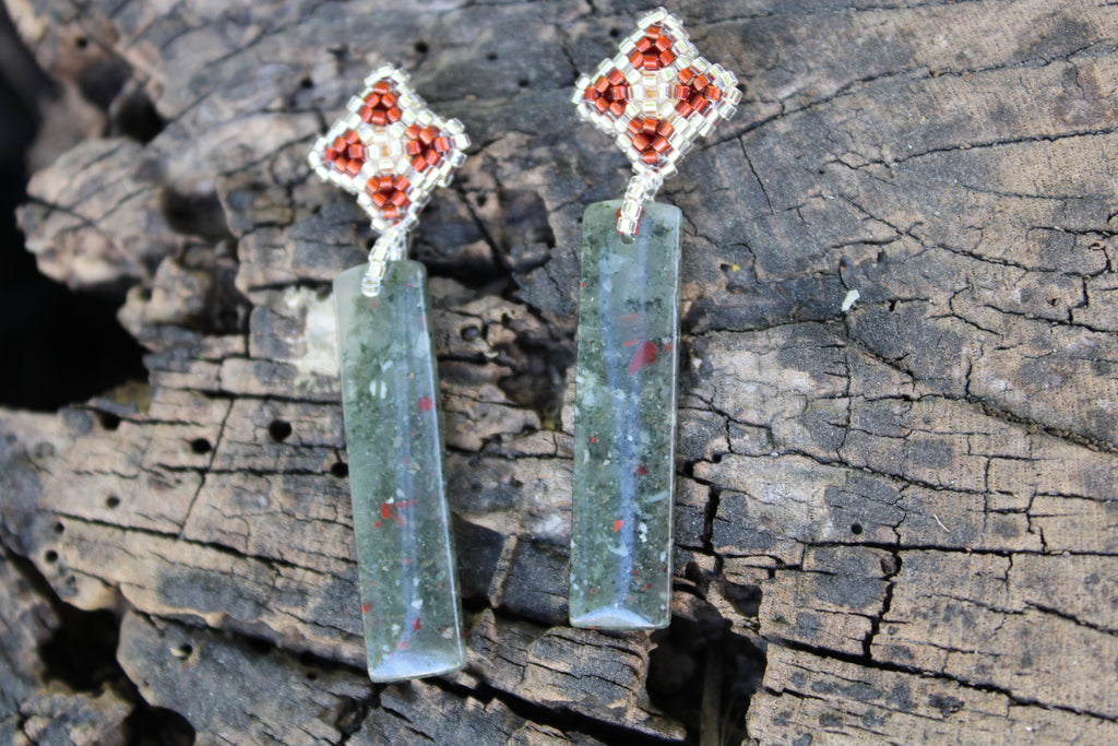 Bloodstone Rectangle Spikes
