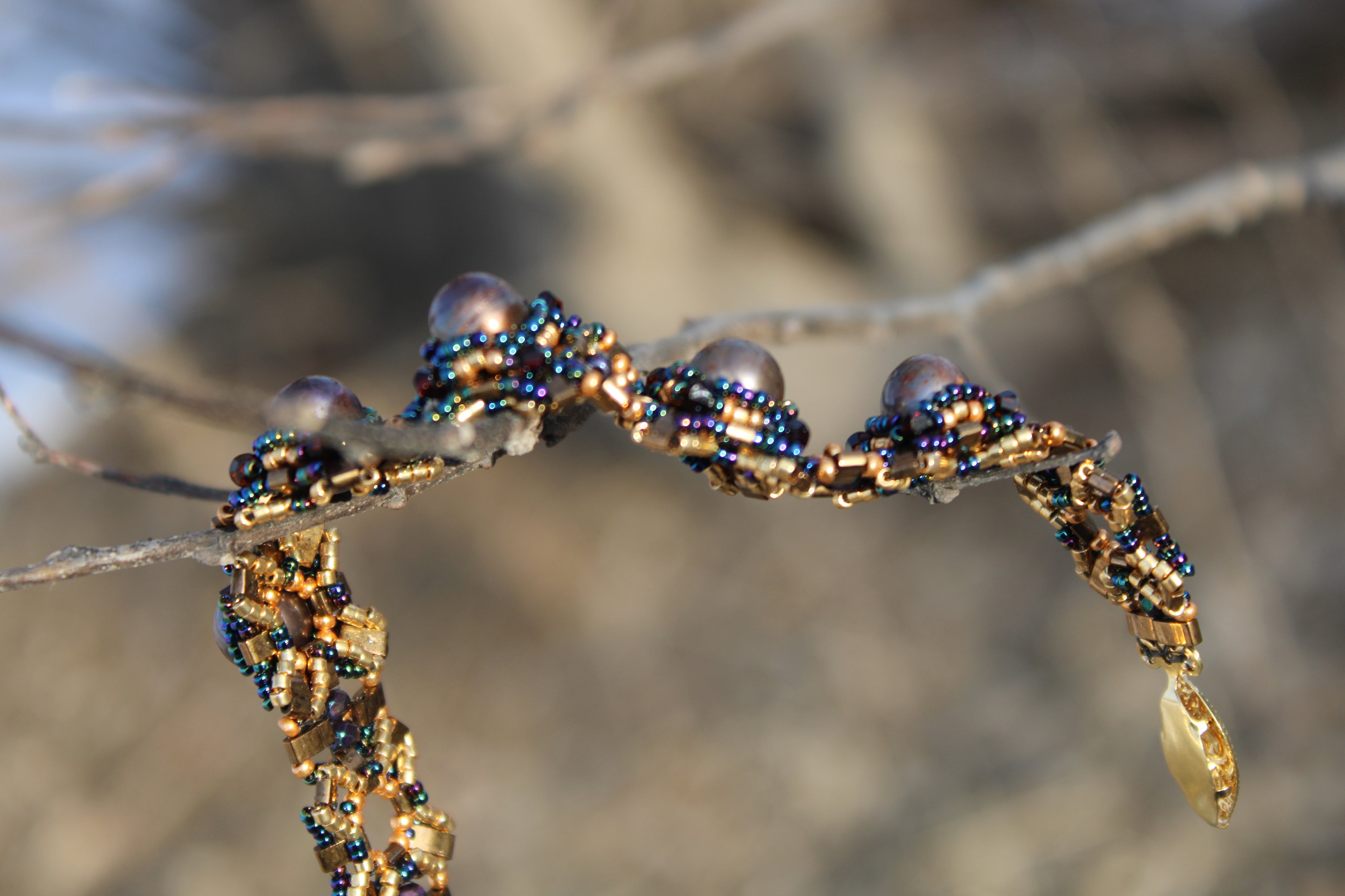 Cultured Pearl in Beaded Gold and Blue Bracelet