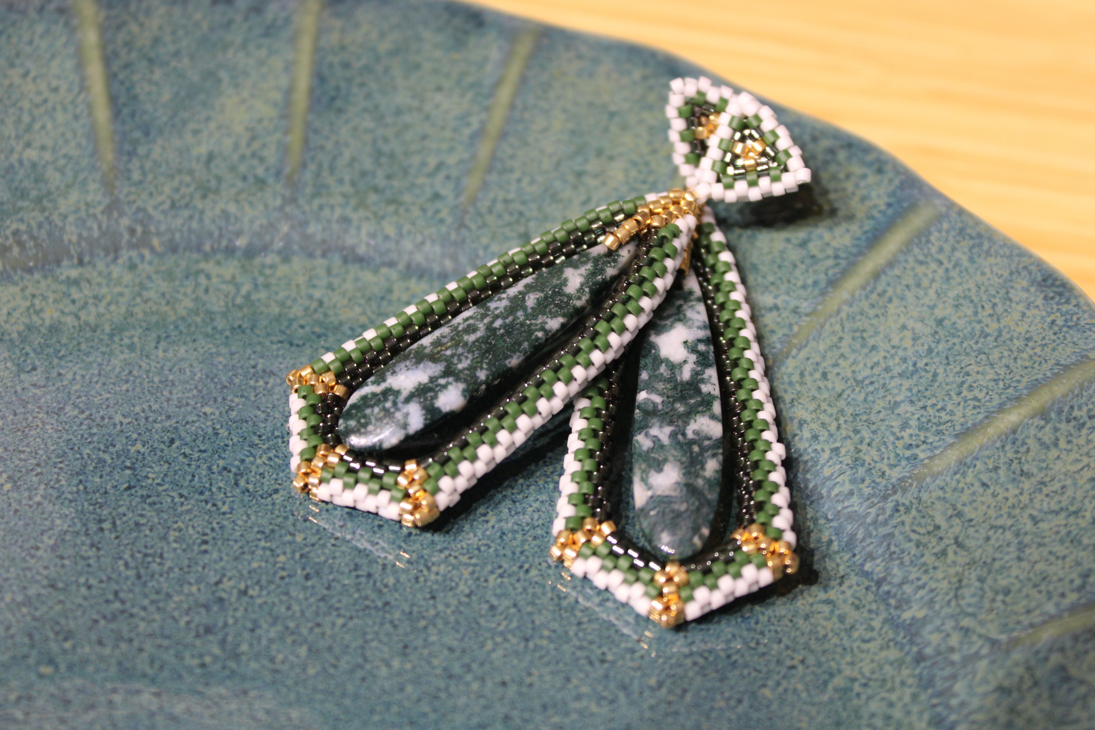 Moss Agate Tie Pendant Earrings