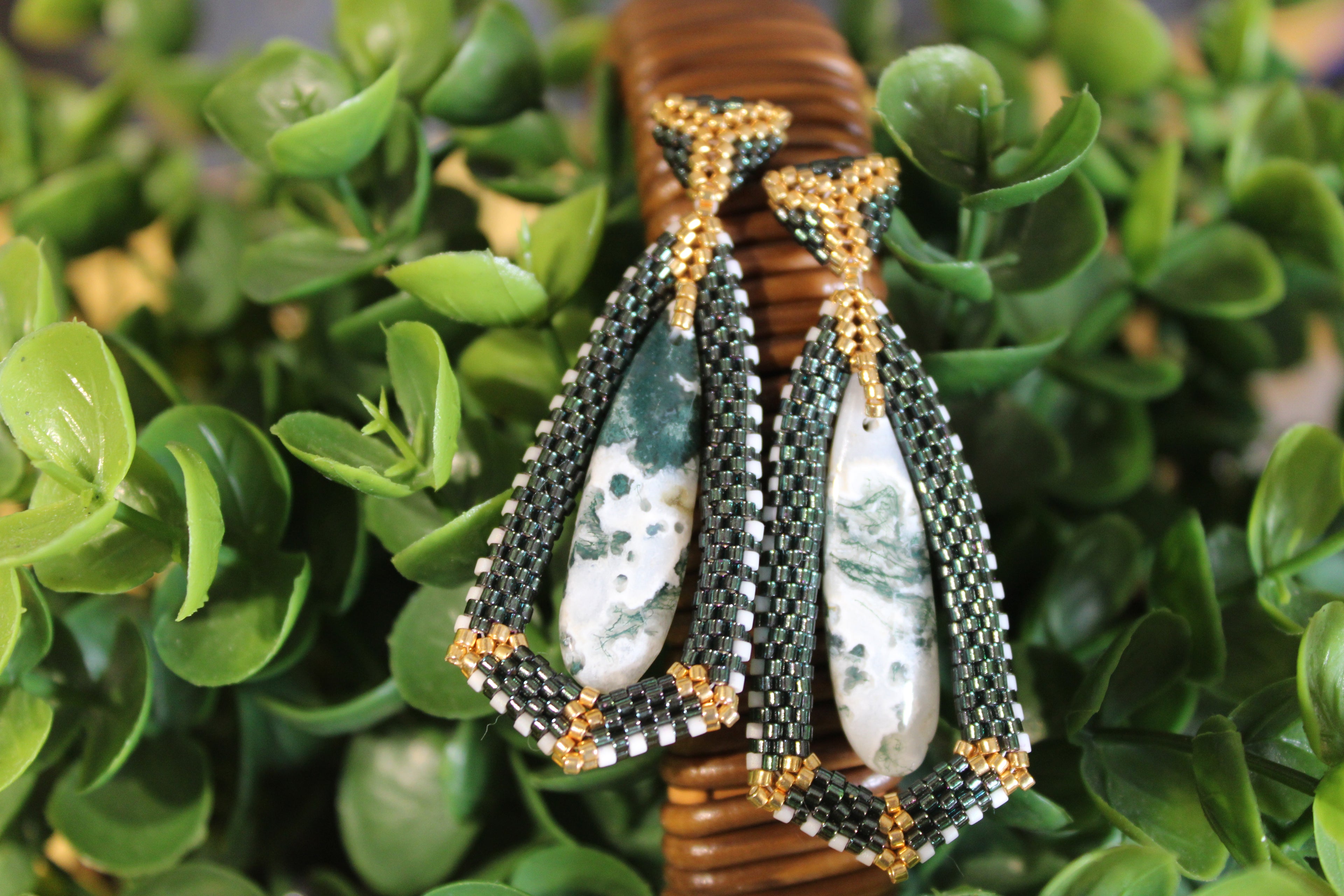 Moss Agate Tie Pendant Earrings