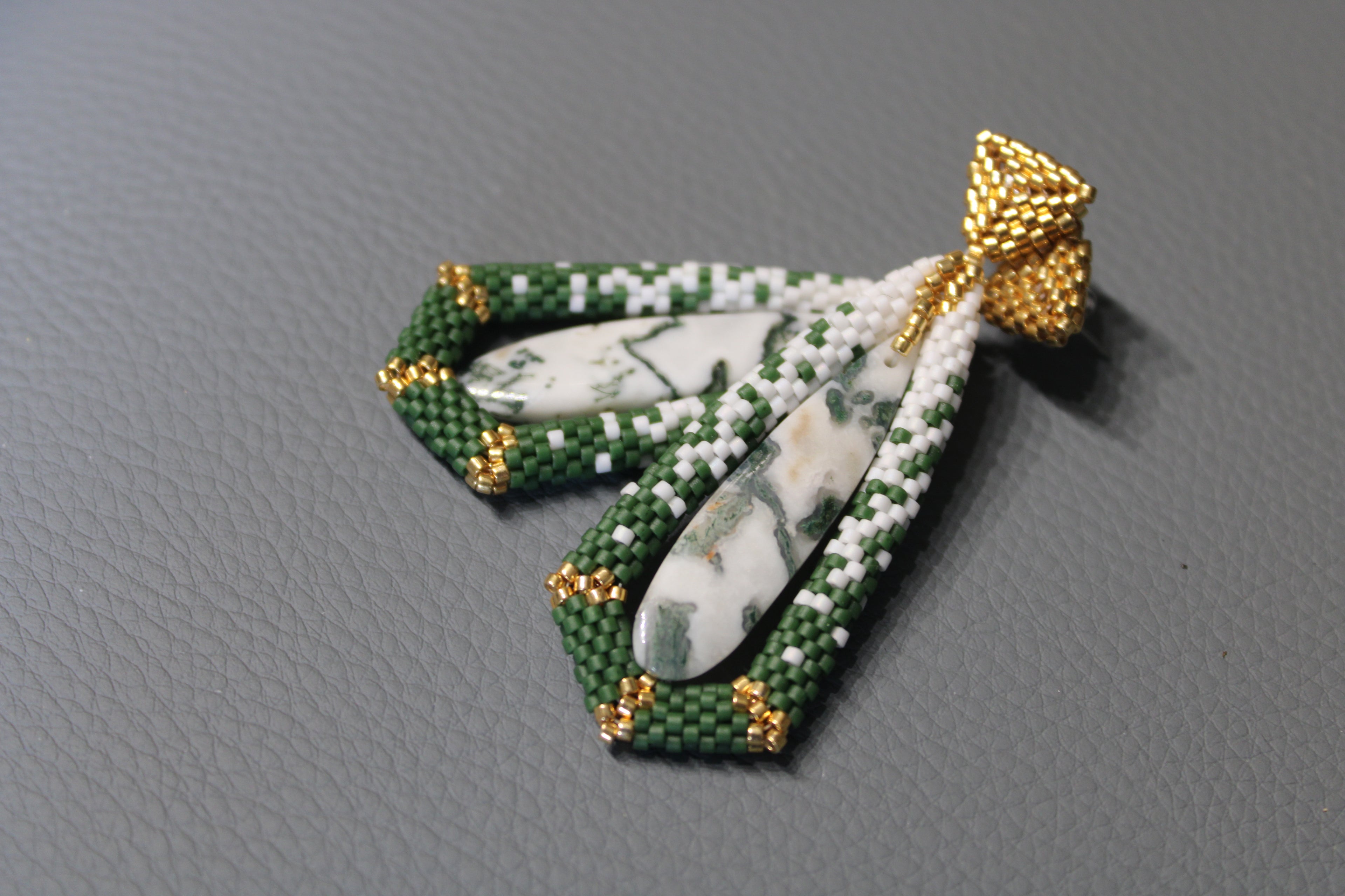 Moss Agate Tie Pendant Earrings