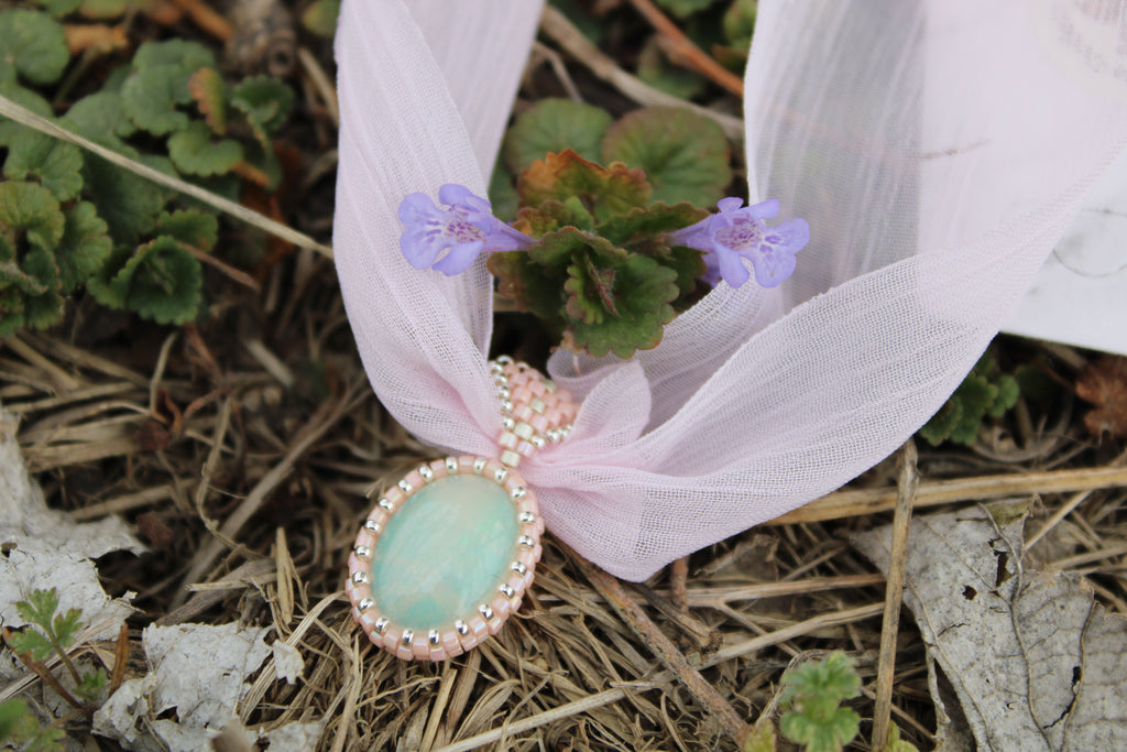 Opal Ribbon Necklace