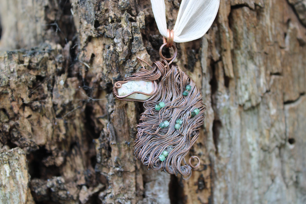 Mini Horse Head Pendants