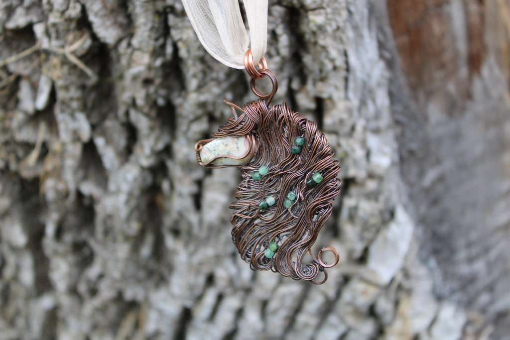 Mini Horse Head Pendants