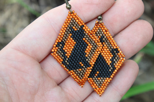 Black Cat Brickstitch Earrings