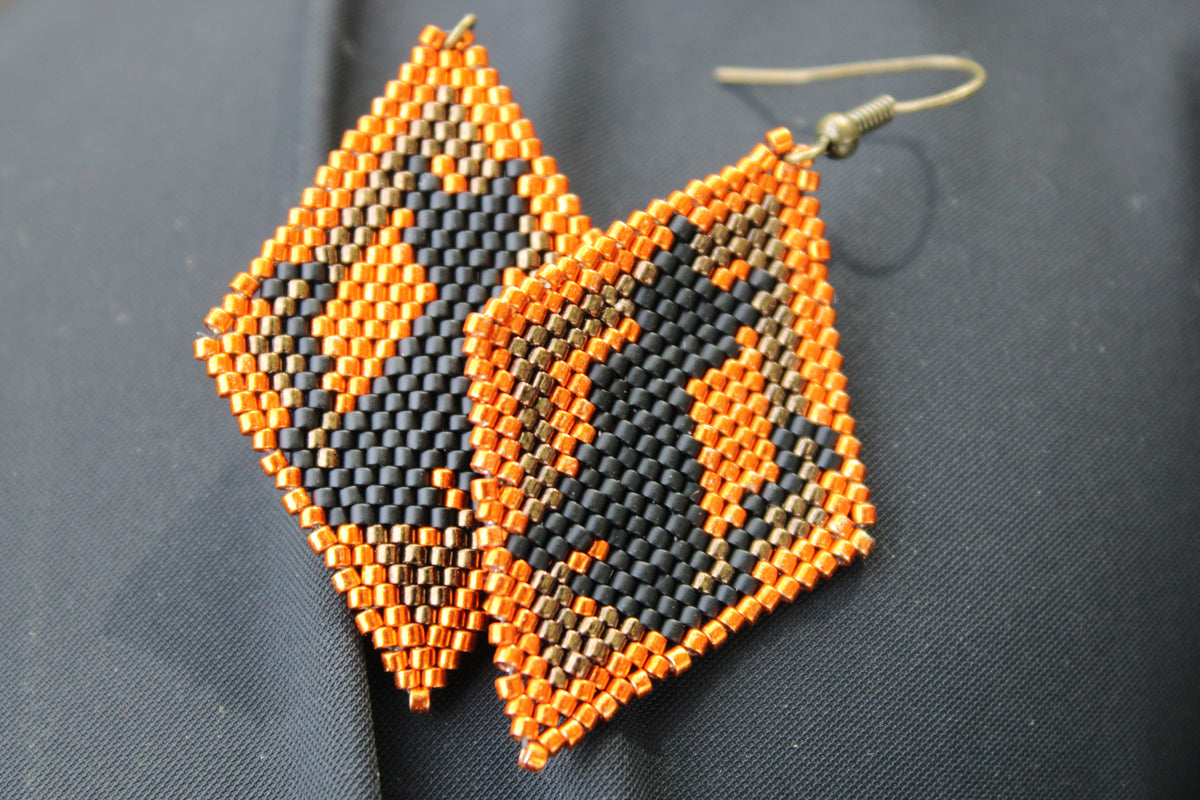Black Cat Brickstitch Earrings
