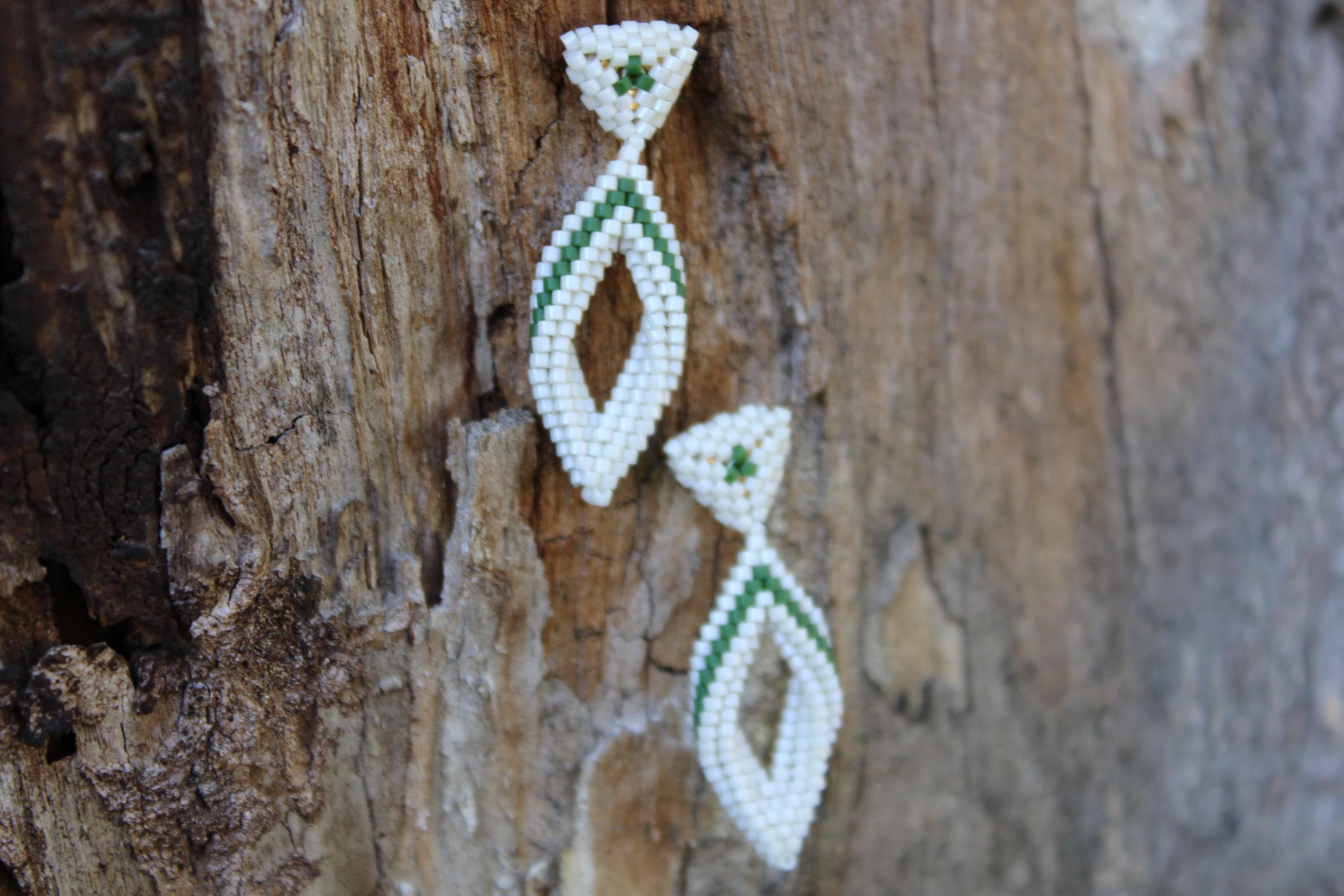 Small Green and White Peyote Twist Earrings