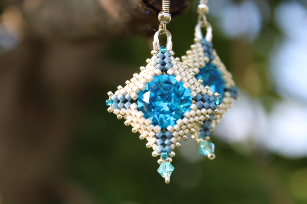 Silver Blue Chaton Earrings